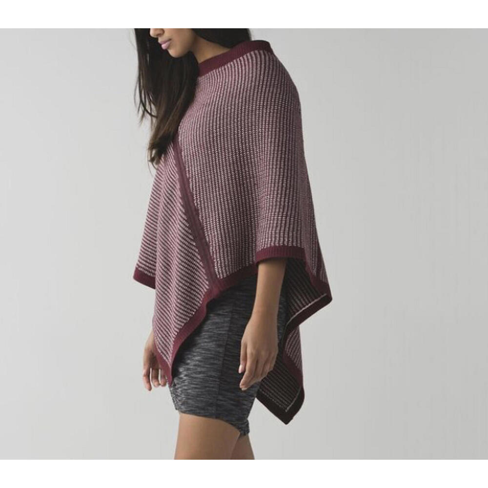 LULULUMON On The Go burgundy knit merino wool poncho